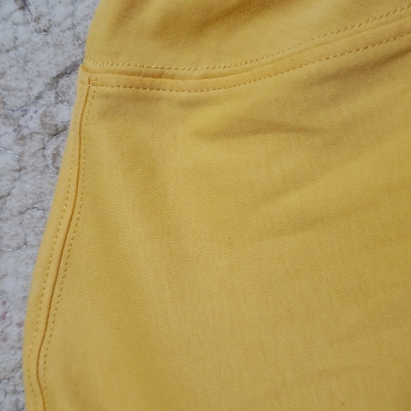 Murano 'Liquid Luxury' Tee  L - Picture 5 of 6